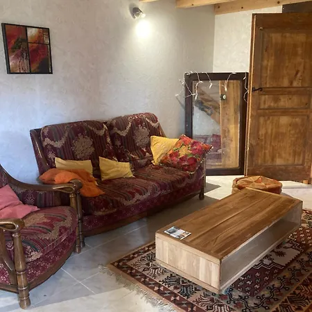 Le Gitanes De La Grotte Au Lion Casa vacanze Arbon